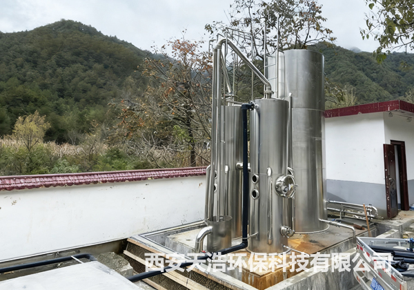 陜西商洛農(nóng)村水質(zhì)提升項目10噸/小時不銹鋼凈水設(shè)備安裝